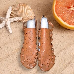 New! Elegant Tan Leather Women's Sandals